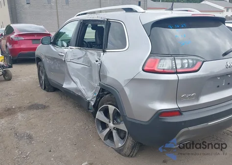 2019 Jeep Cherokee Limited 4X4 from USA, damaged, VIN 1C4PJMDN6KD152143